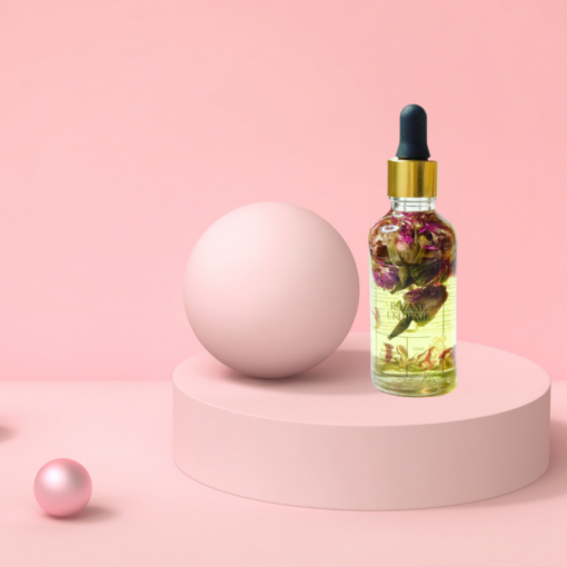 olejek różany naturalny ekologiczny w szkanej buteleczce firmy KOZA