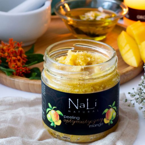peeling do ciała w szklanym słoiczku o zapachu mango od firmy nali natural